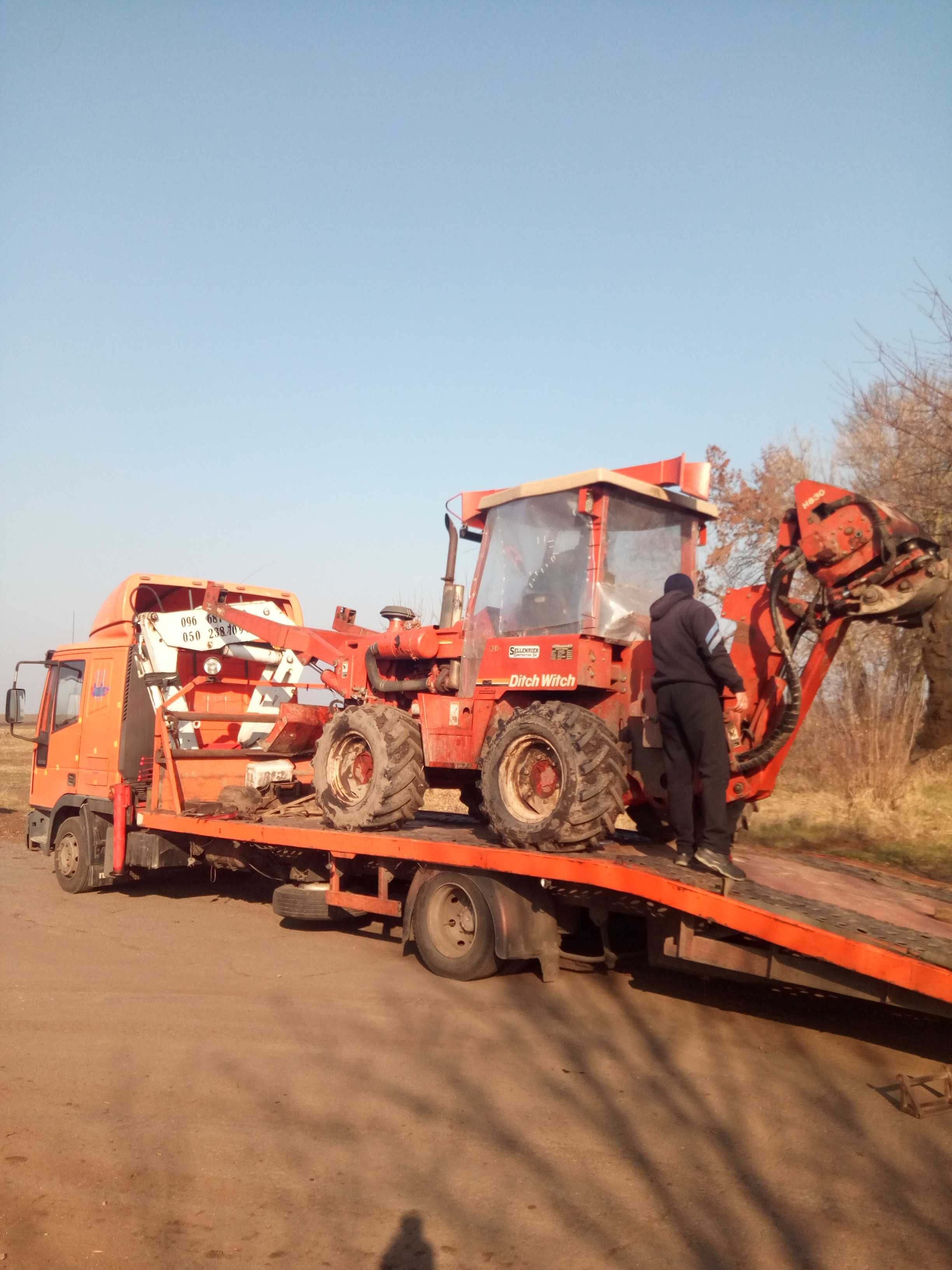 Послуги евакуатора-маніпулятора.