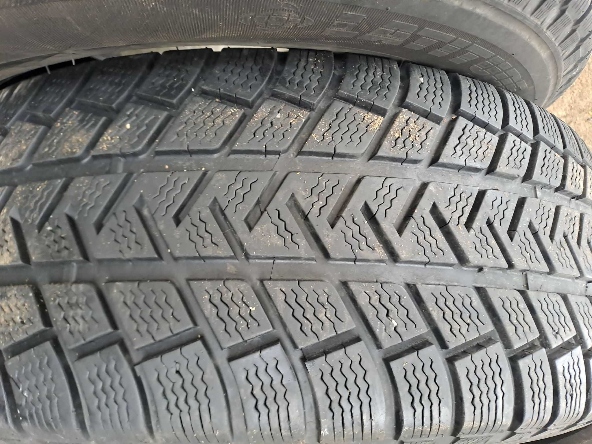 Opony zimowe Michelin 265/65 R17