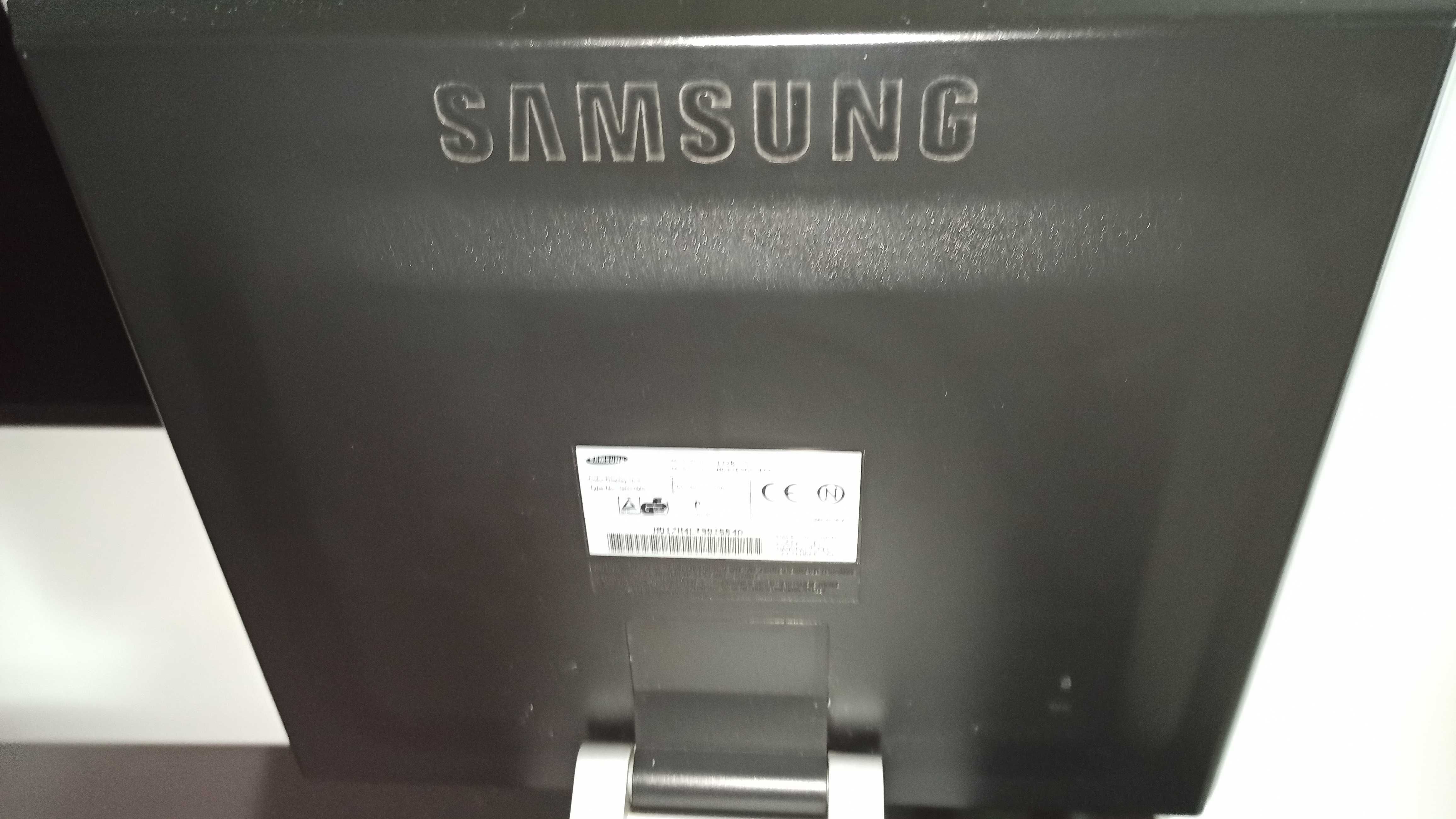 BAIXA DE PREÇO. Monitor Samsung 17 polegadas