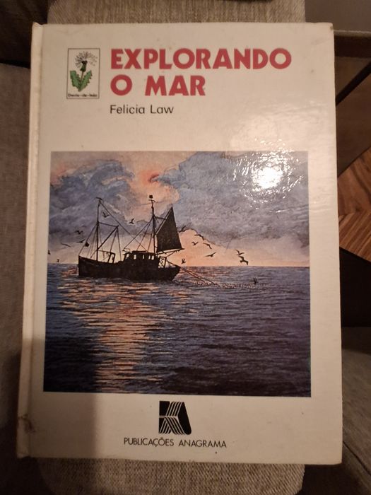 Livro Explorando o Mar