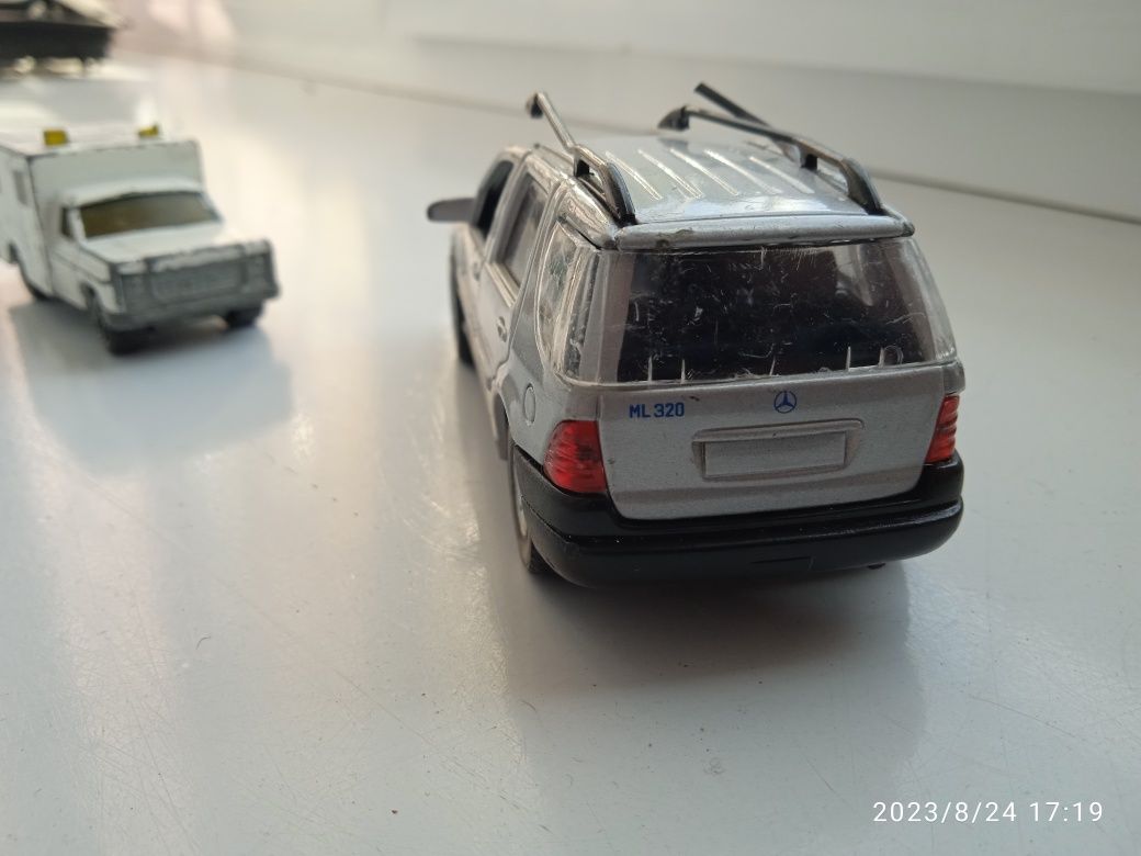 Mercedes Ml 320 Hongwell Cararama Mercedes 63 AMG Herpa