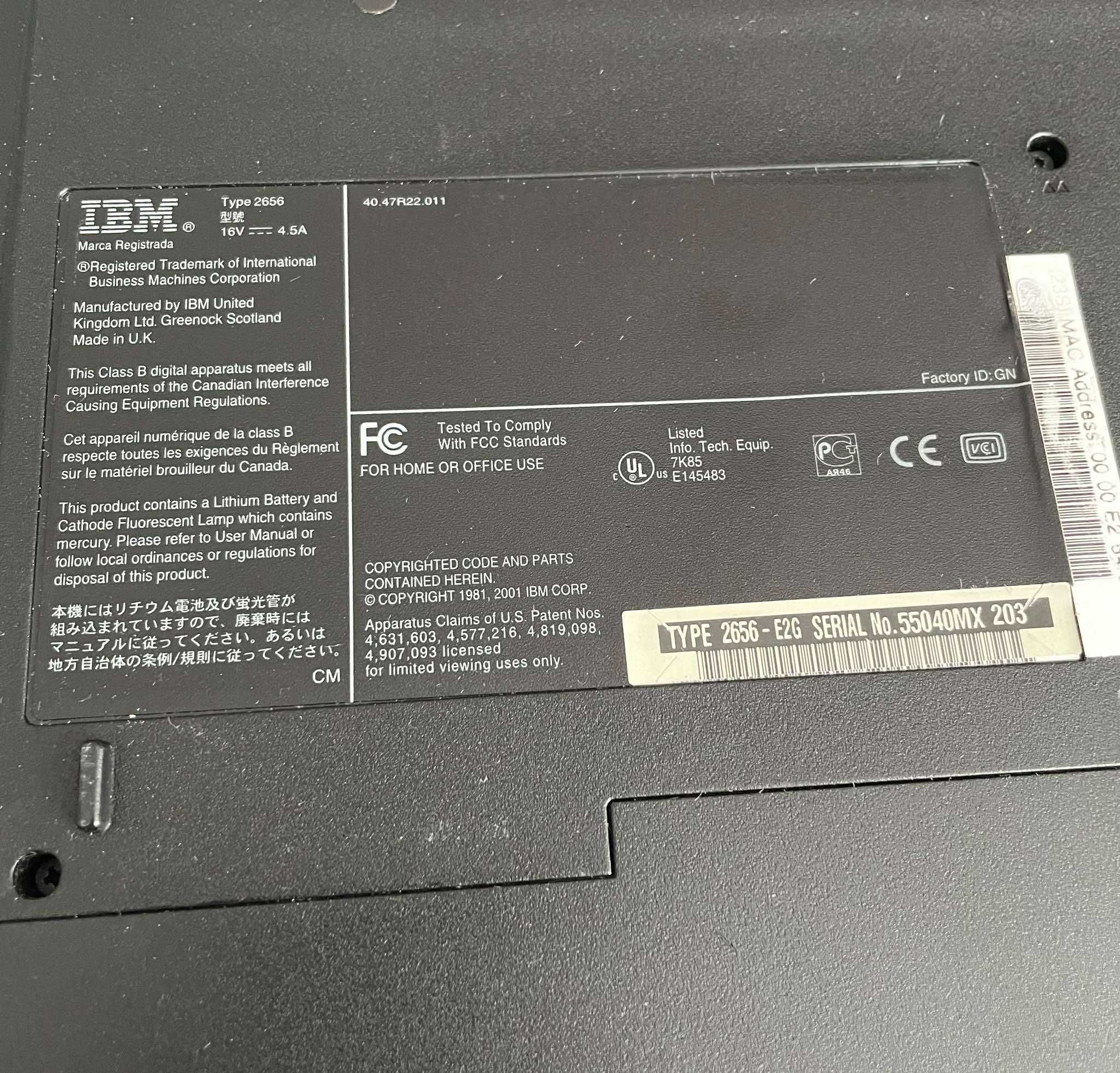 Laptop Retro Vintage IBM ThinkPad R30 Model 2656