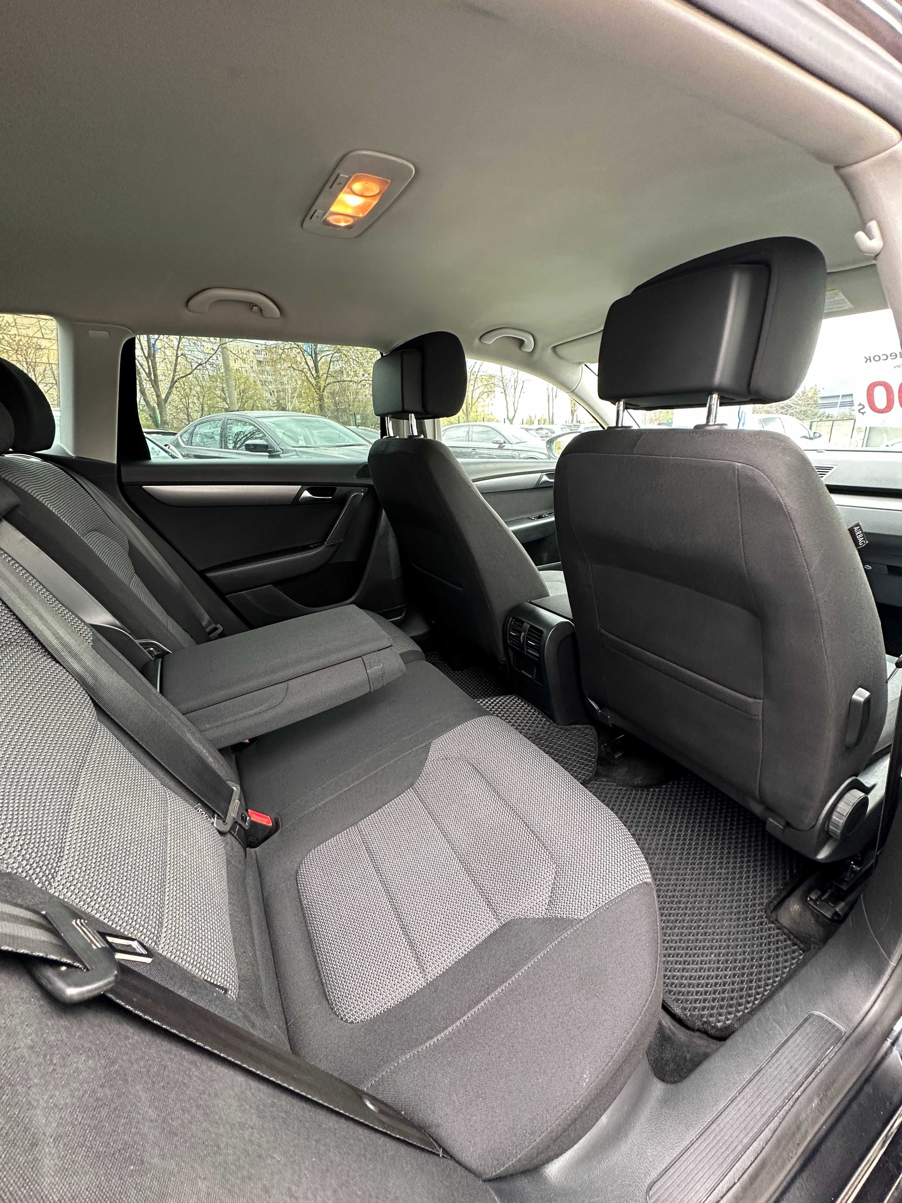 Продам Volkswagen Passat B7 2012 можлива розстрочка,кредит,обмін!