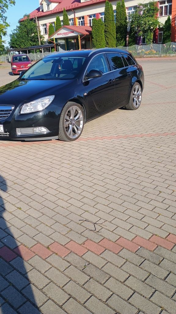 Opel Insignia 1.6T