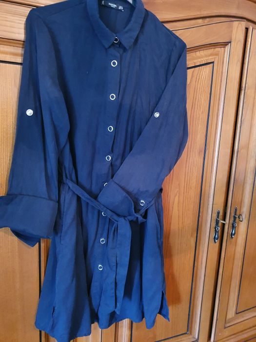 Casacos e Vestidos de Senhora.