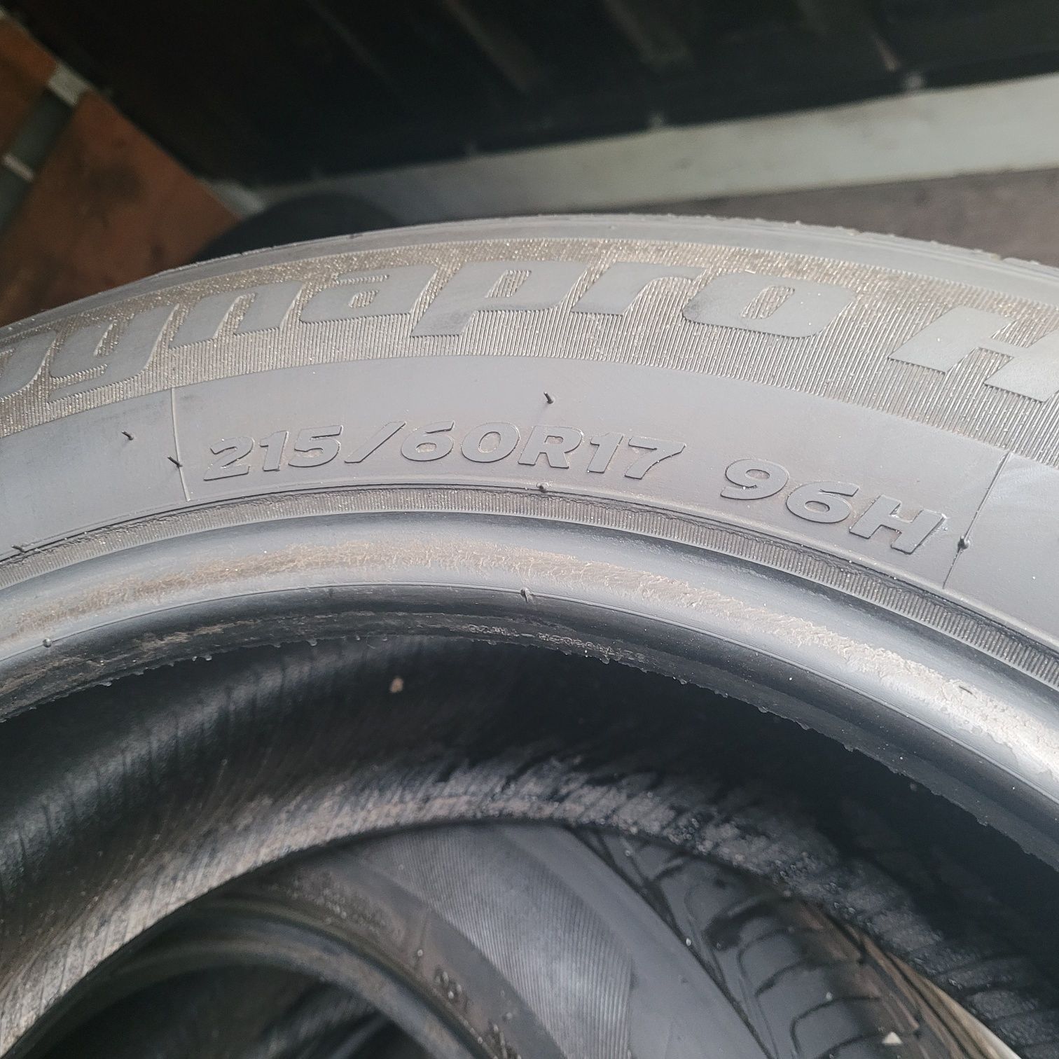 215-60 R17 HANKOOK