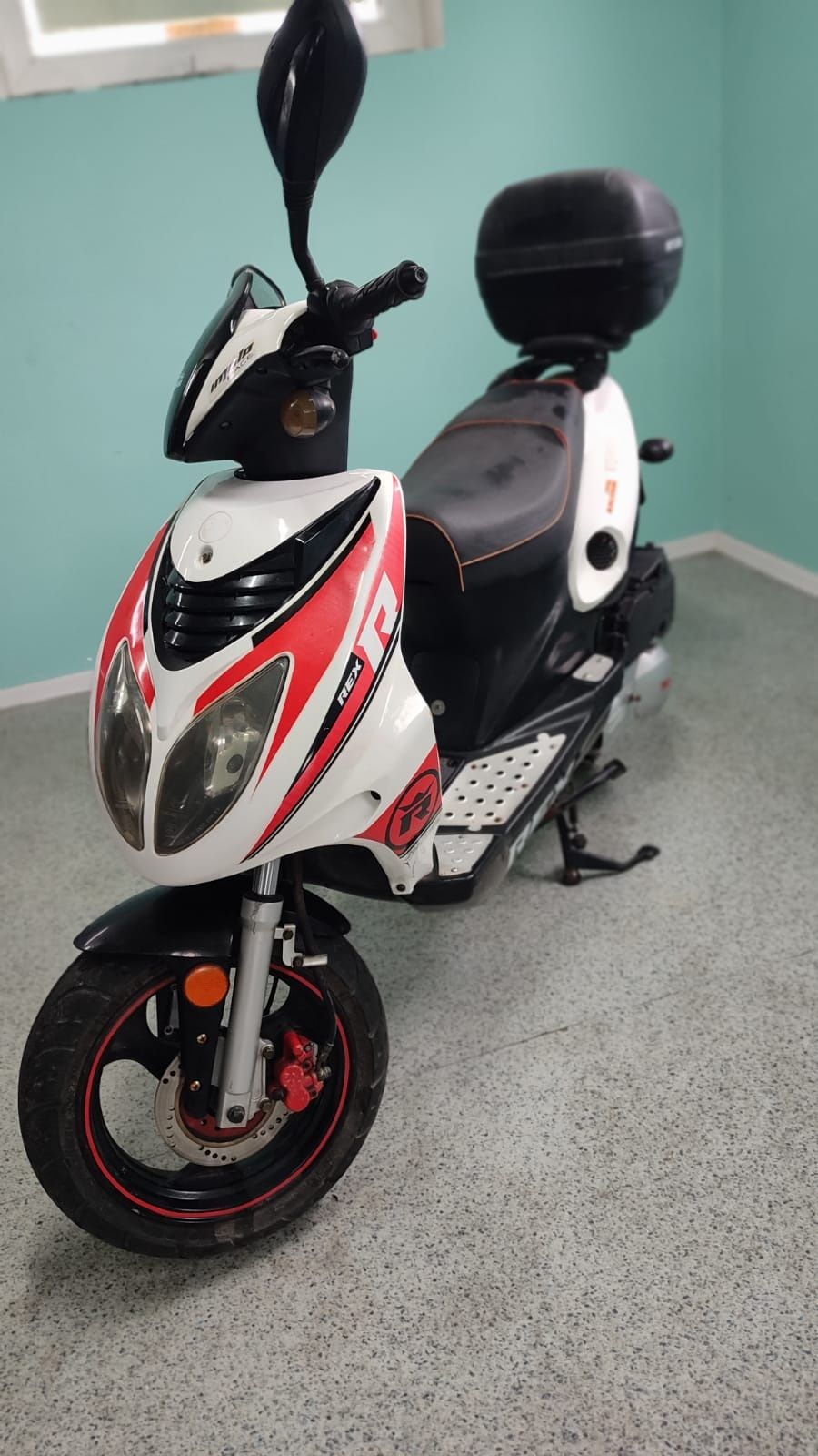 Motocykl skuter 125 bardzo dobry stan