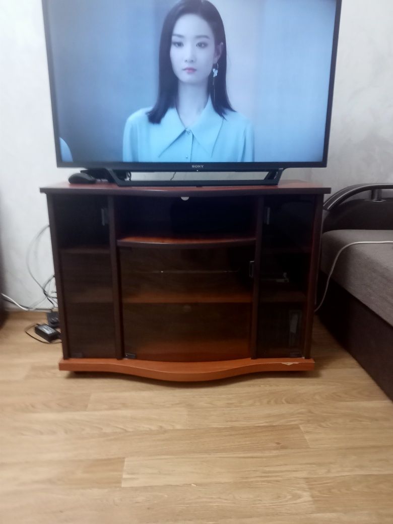 Тумба для телевізора