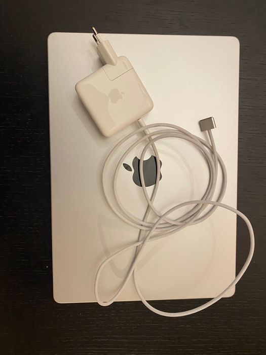 Macbook Pro 14’ M3 8GB/512GB