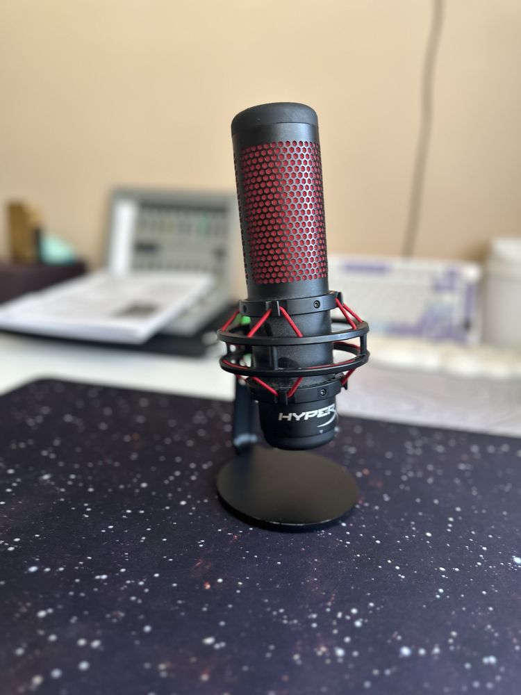 Срочно продам мікрофон hyperx