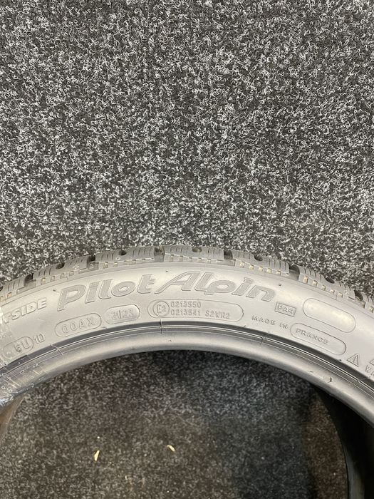 Продам Б/У шини Michelin 275/35R19 Pilot Alpin PA4