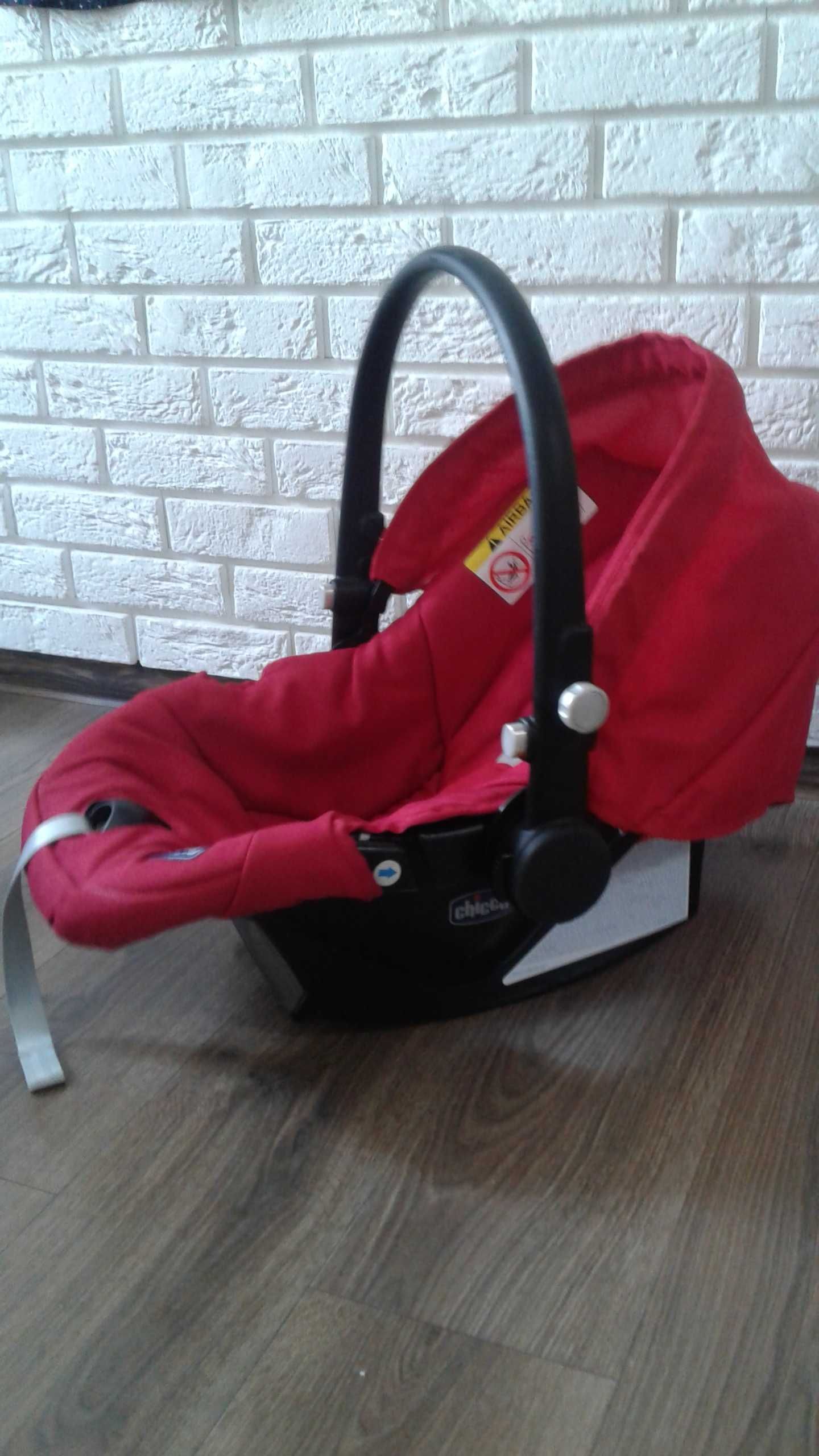Chicco fotelik samochodowy nosidełko dla dziecka 0-13kg