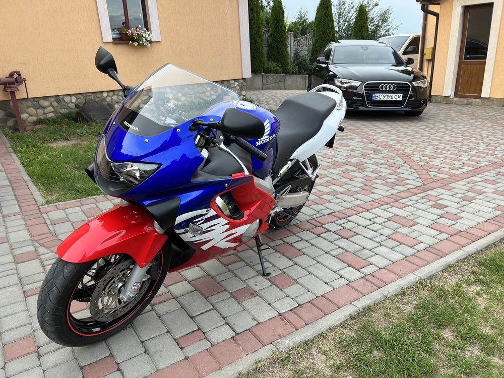 Honda CBR 600 F4 стан КОЛЕКЦІЙНИЙ