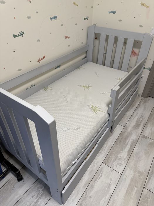 Дитяче ліжко з матрасом Верес