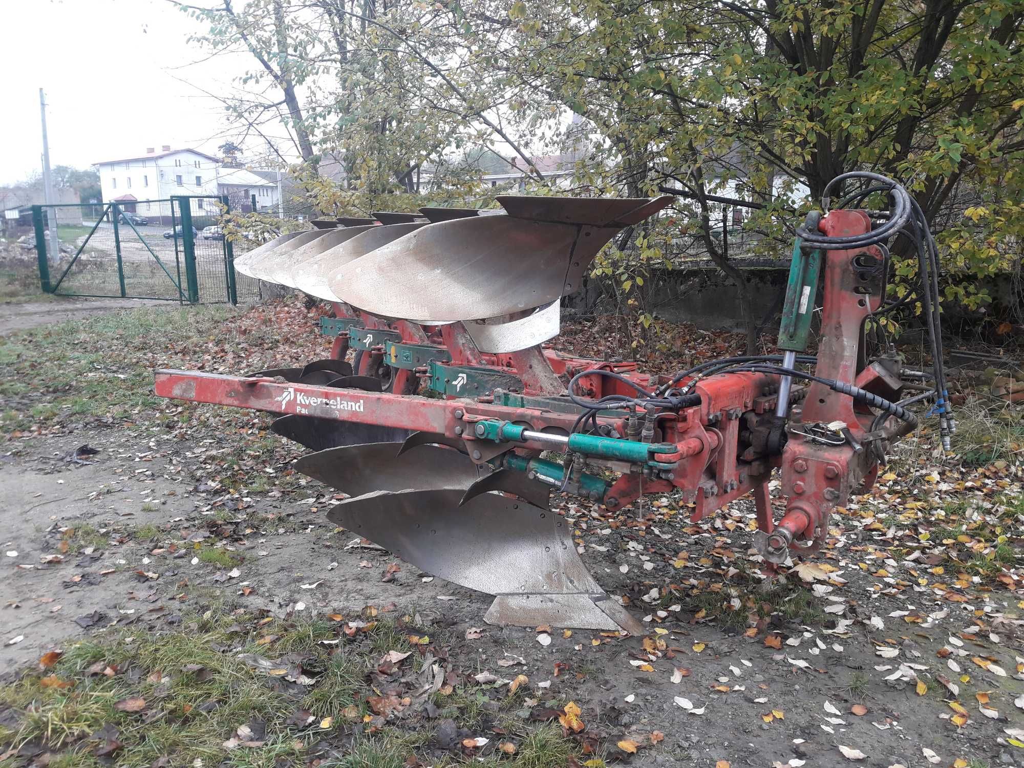Pług Kverneland ES 95 5 SKIB
