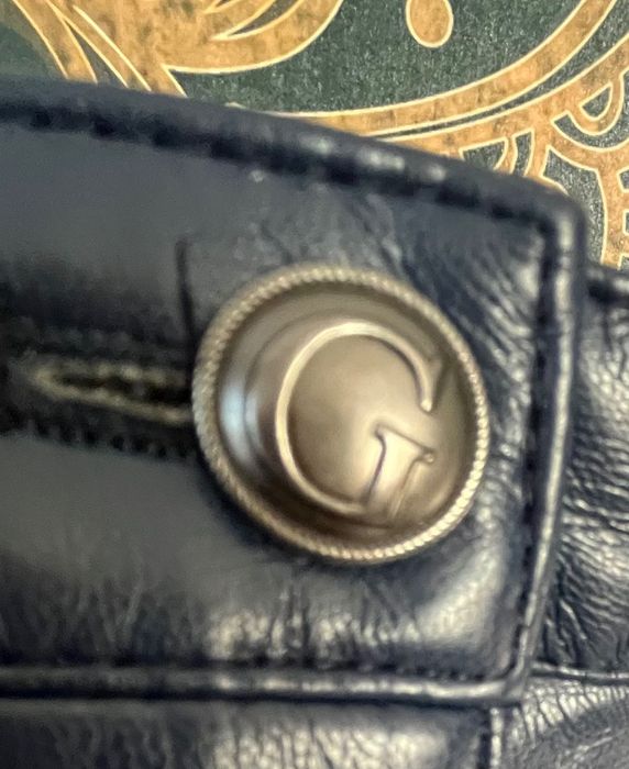 Guess spodnie, rozmiar 31