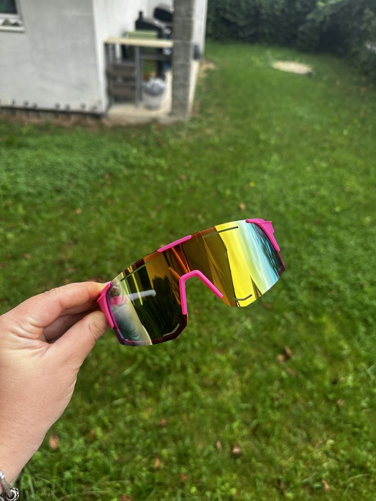 Okulary przeciwsłoneczne sportowe