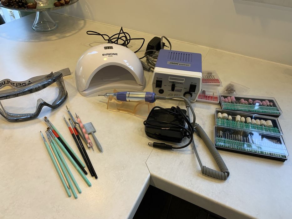 Frezarka JD 700 + lampa UV LED Sunone z zestawem frezów i akcesoriami!