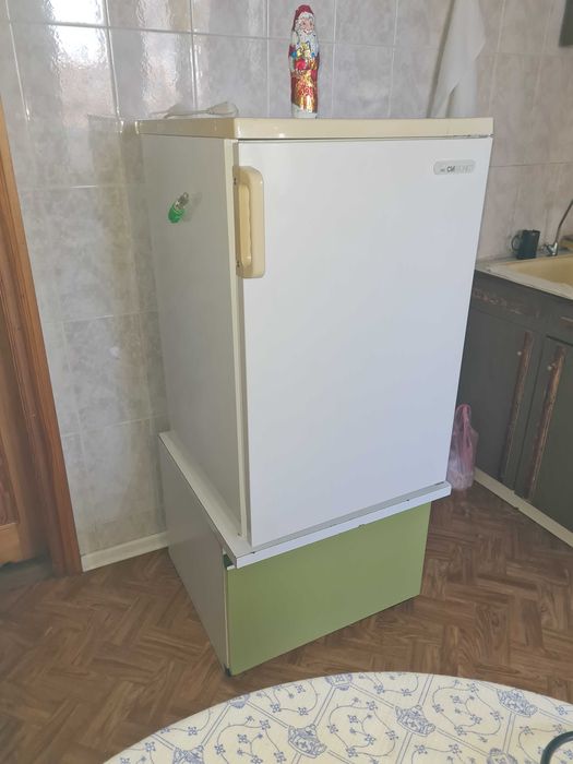 Холодильник Clatronic