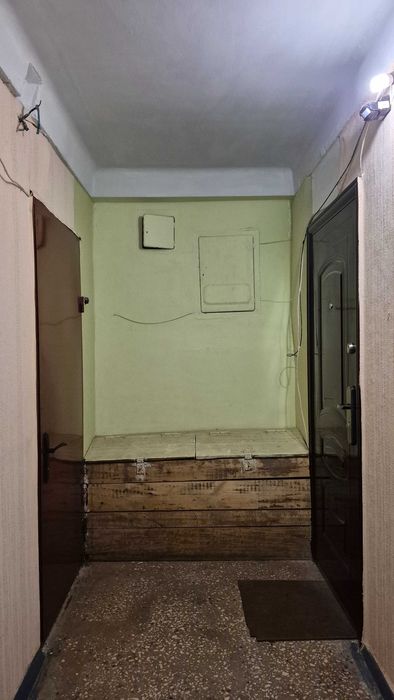 *Продаж 3-х кімнатної квартири по вул. Авраменка, Шевченківський район