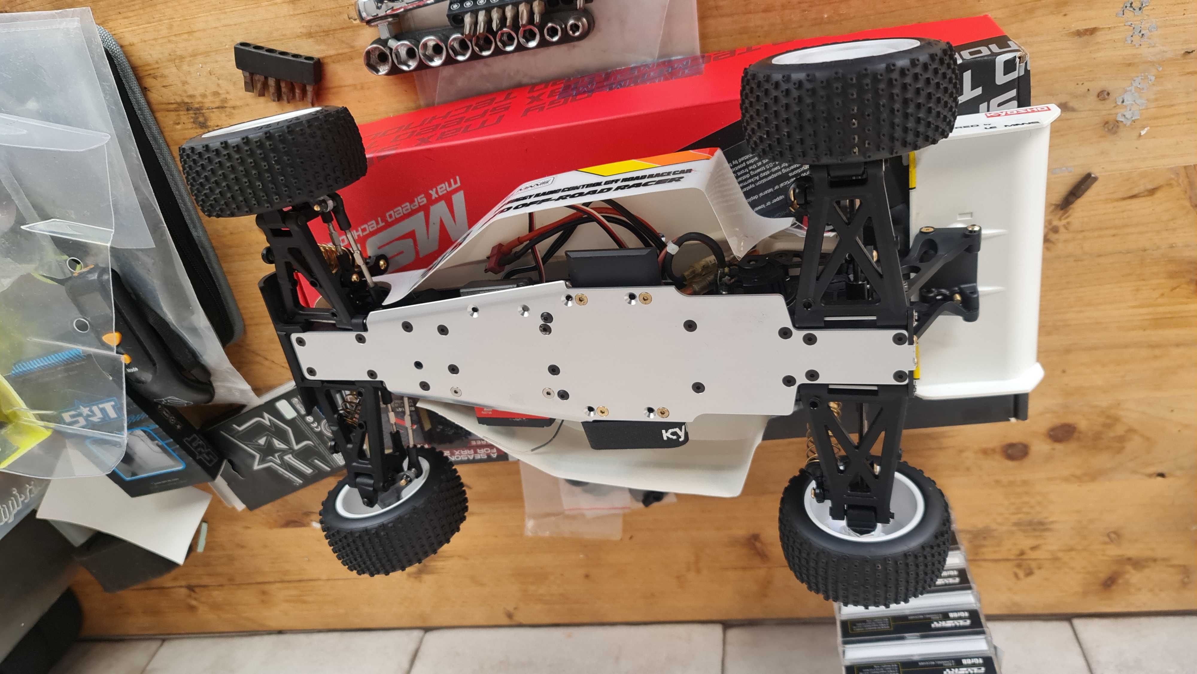Kyosho Optima Mid Koswork Edition