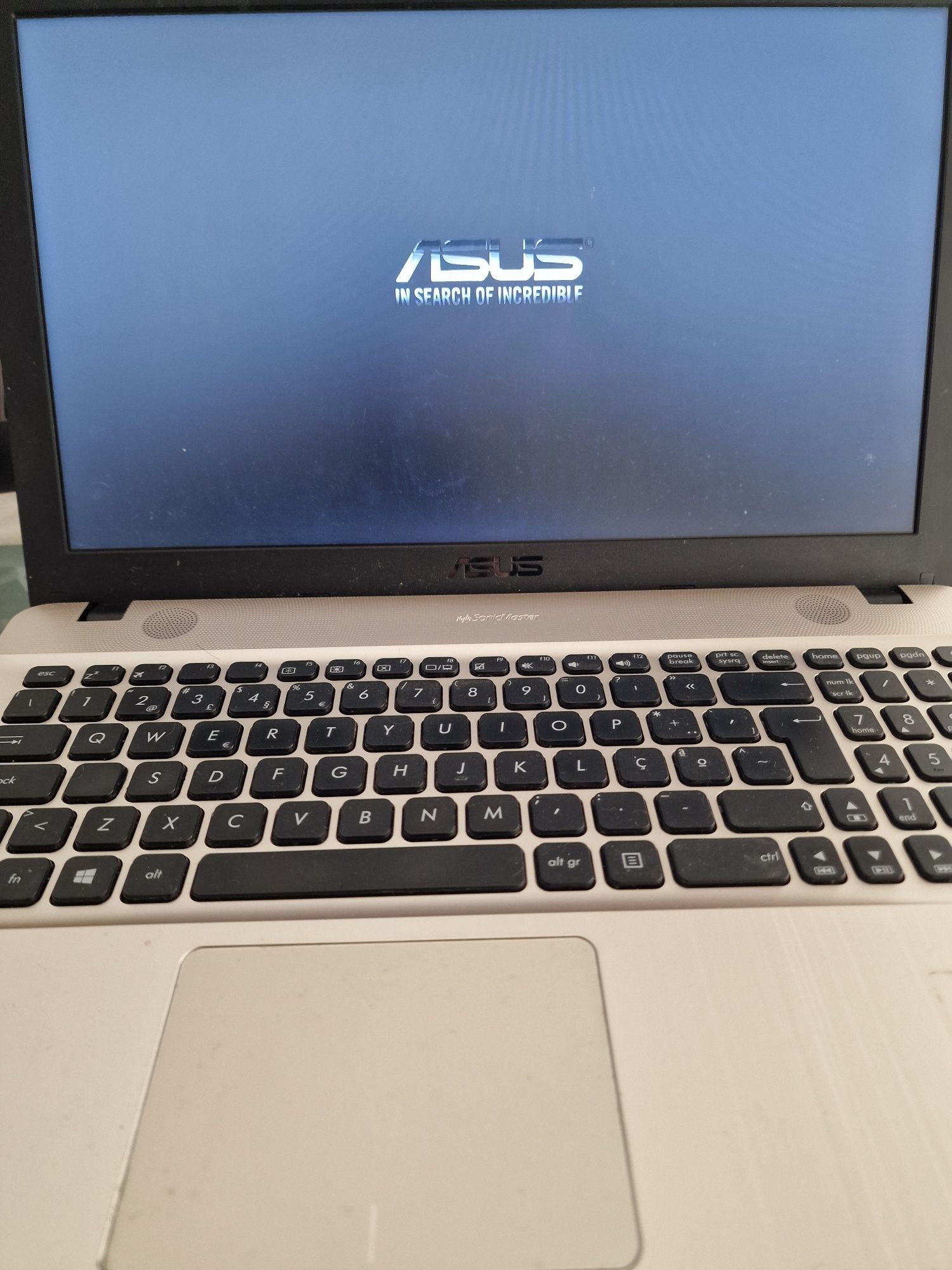 Portátil Asus 15,6" 7BDURQ8