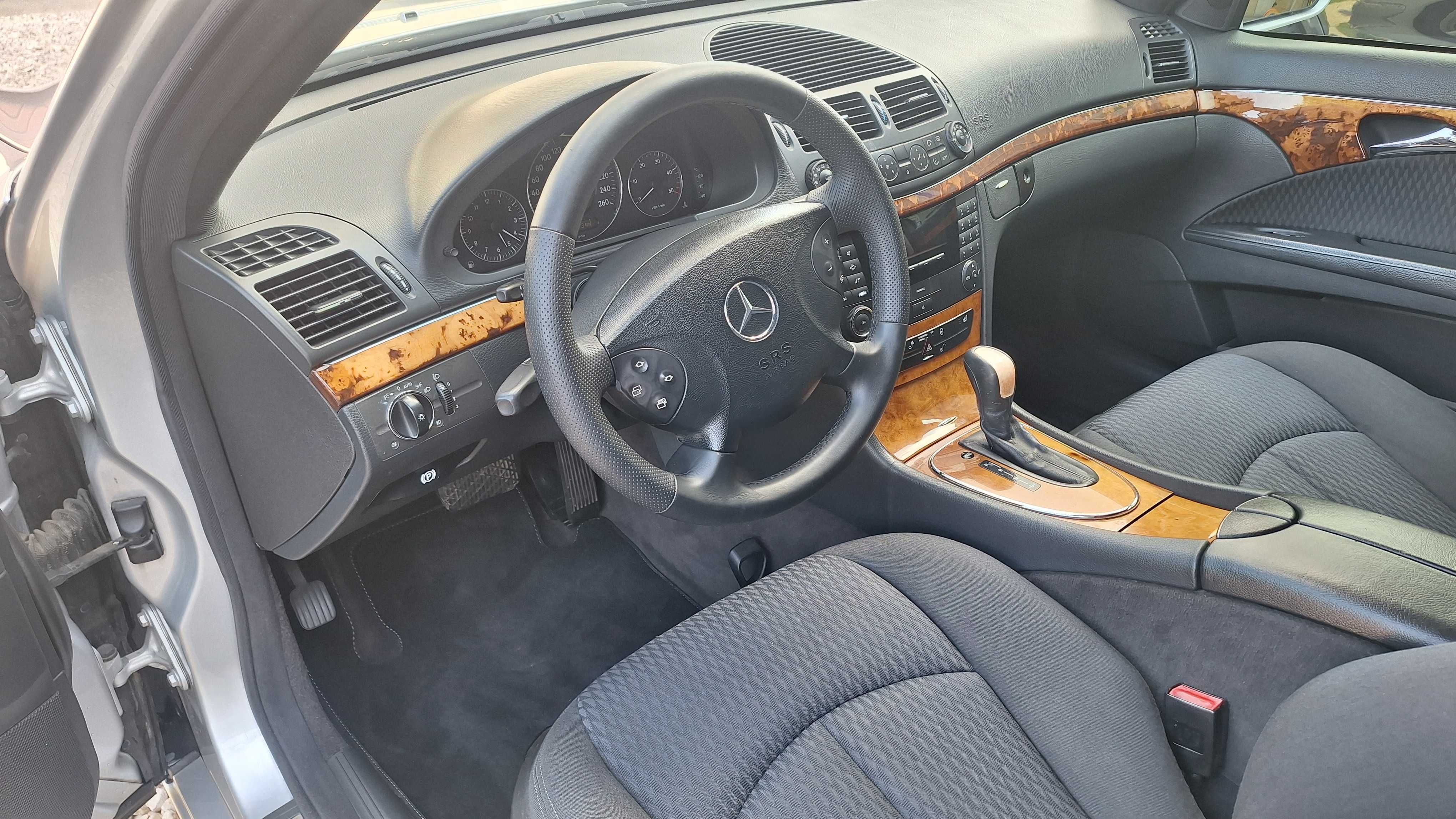 Mercedes Benz 2.2 CDI ŁADNY