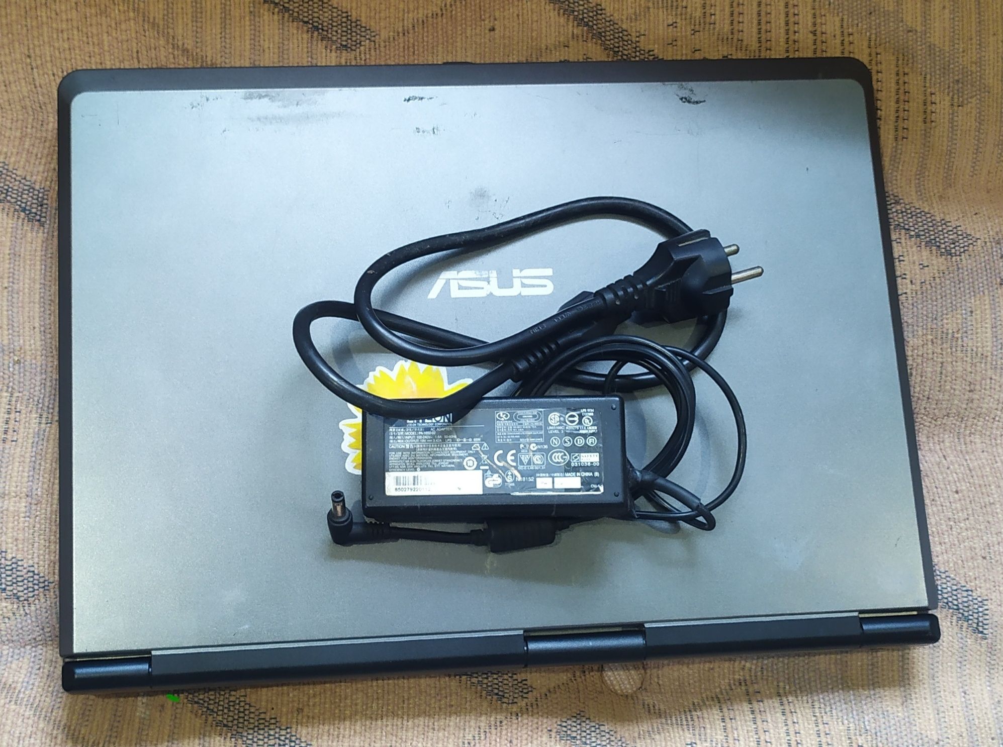 Asus x51r DDR2 - 2Gb/SSD-60Gb ноутбук