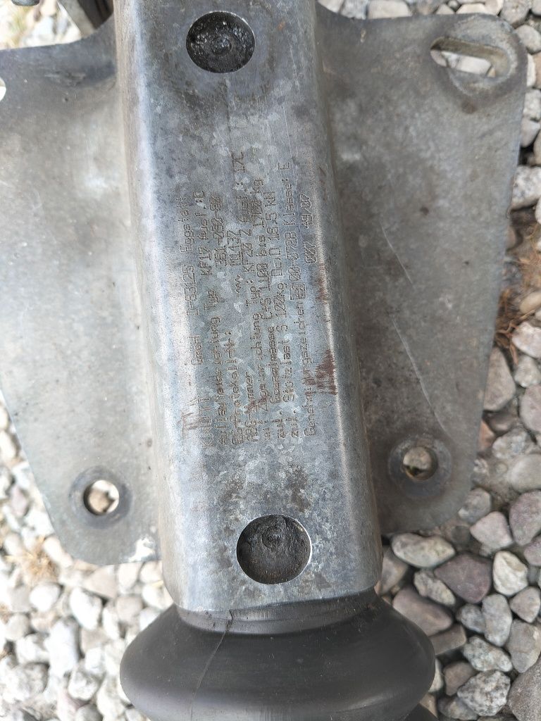 Zaczep hamulec najazdowy Knott KF20