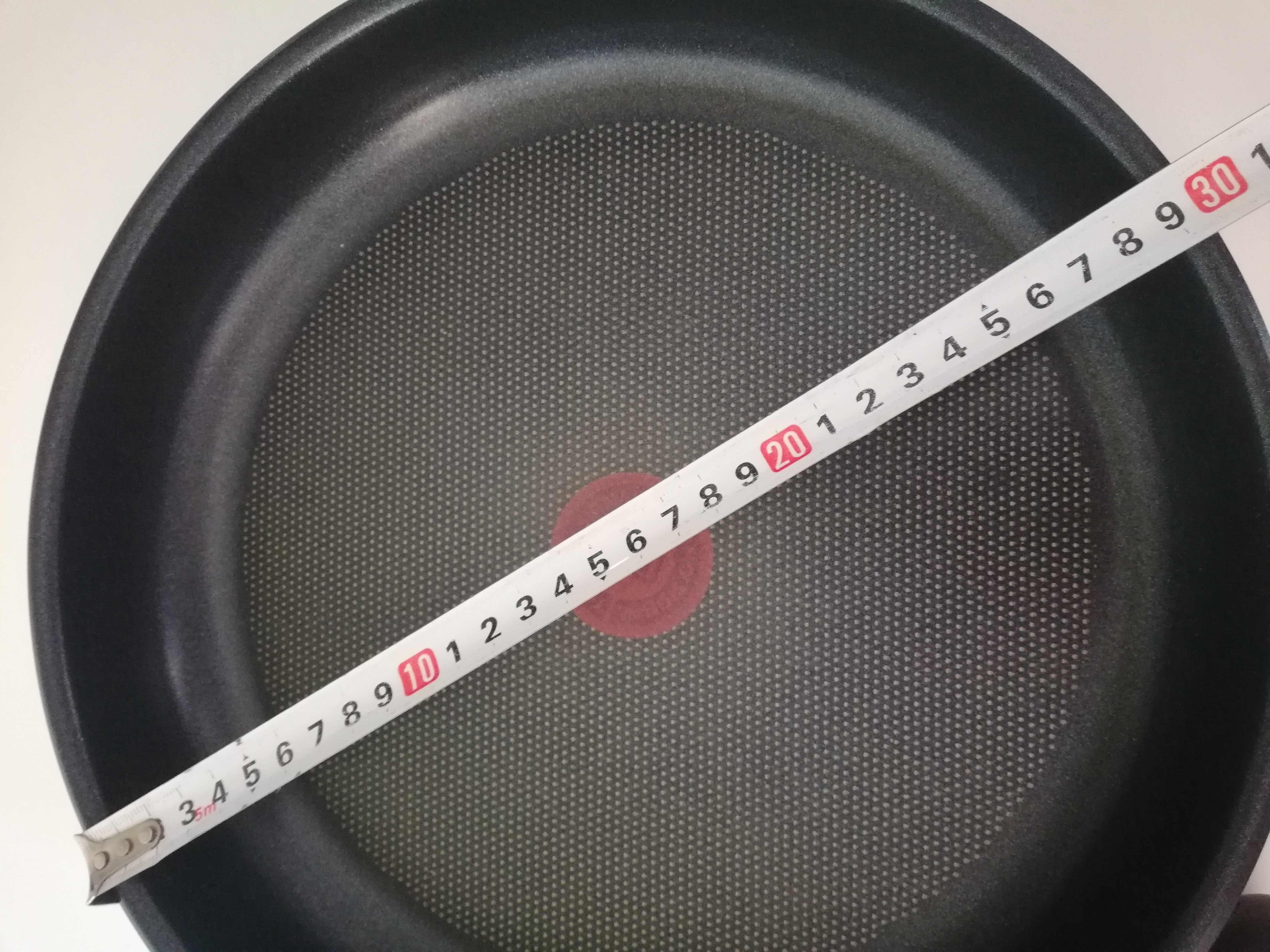 Patelnia tefal 28