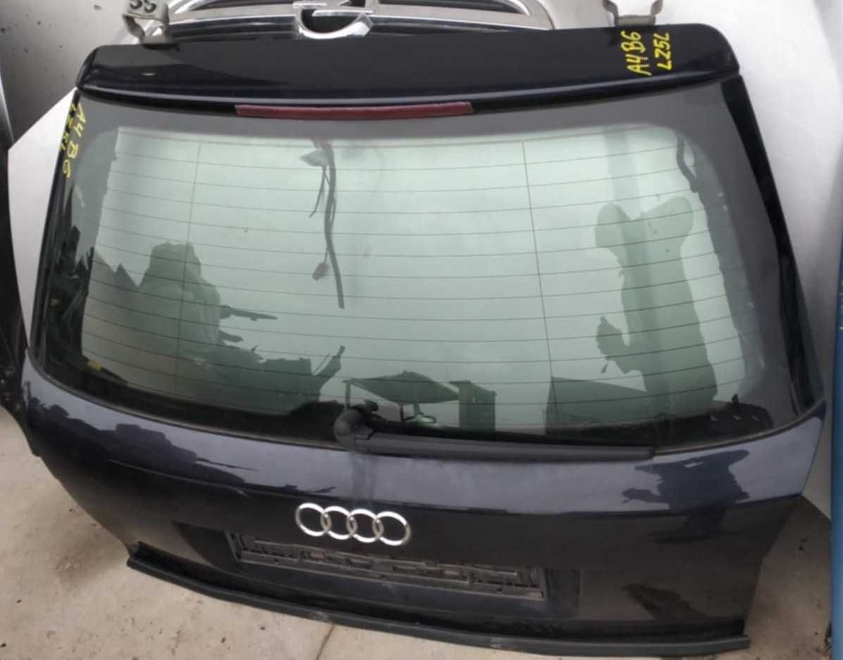 klapa bagażnika  Audi A4 B6 sedan kombi
