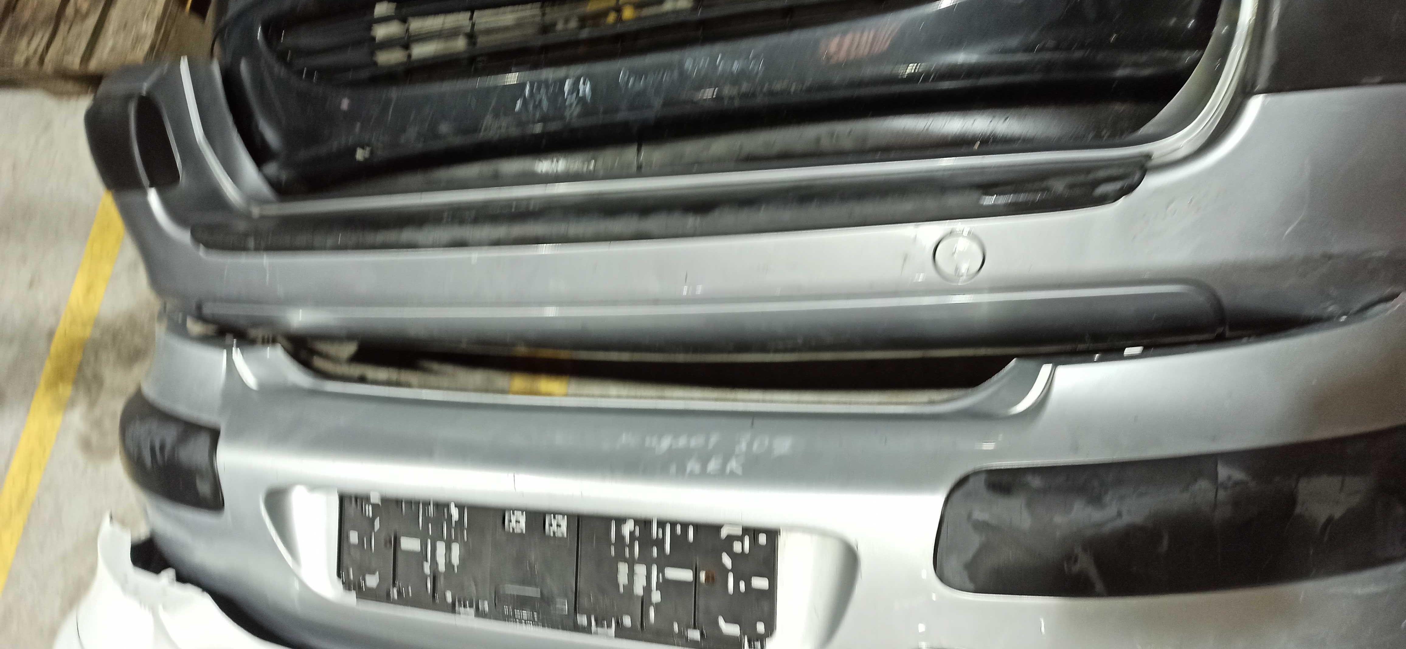 Parachoques Peugeot 307