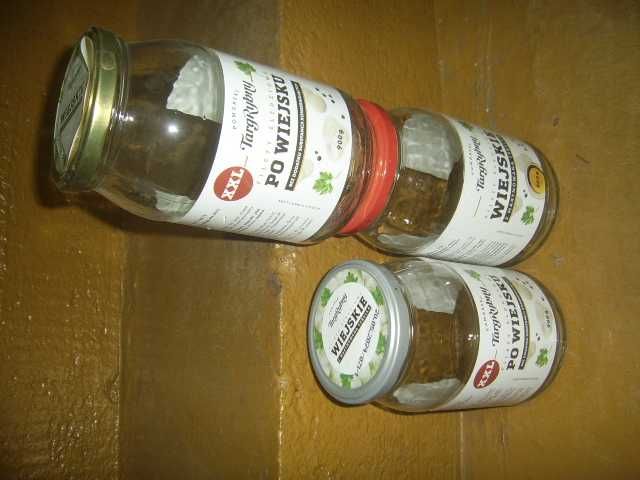 Słoiki  z zakrętką