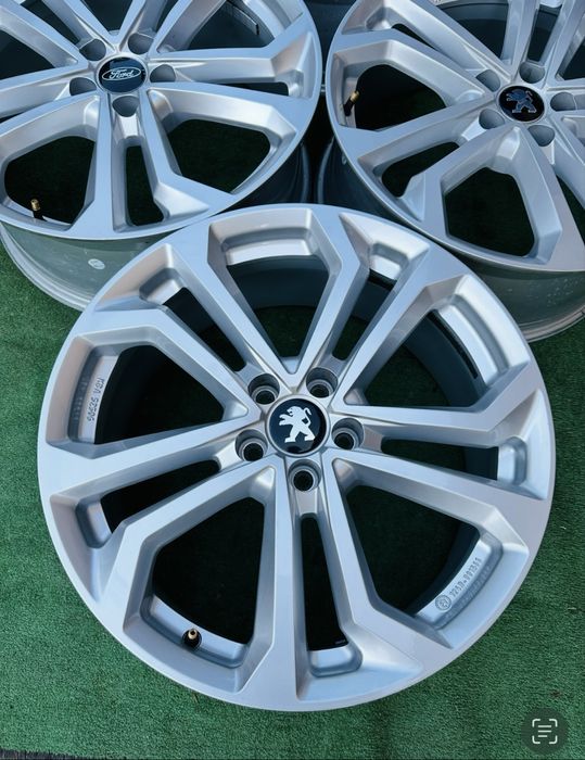 Диски 5/108 R19 Ford 8J ET42.5 dia-63.4 Dezent Germany