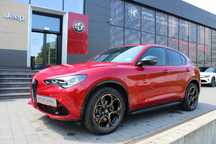 Alfa Romeo Stelvio INTENSA w kolorze Etna Red / Leasing od 100% / Kredyt od 0%