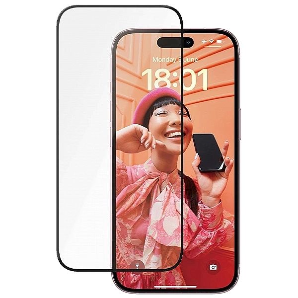 Szkło ceramiczne PanzerGlass Ceramic Protection na iPhone 15 z pozycjo
