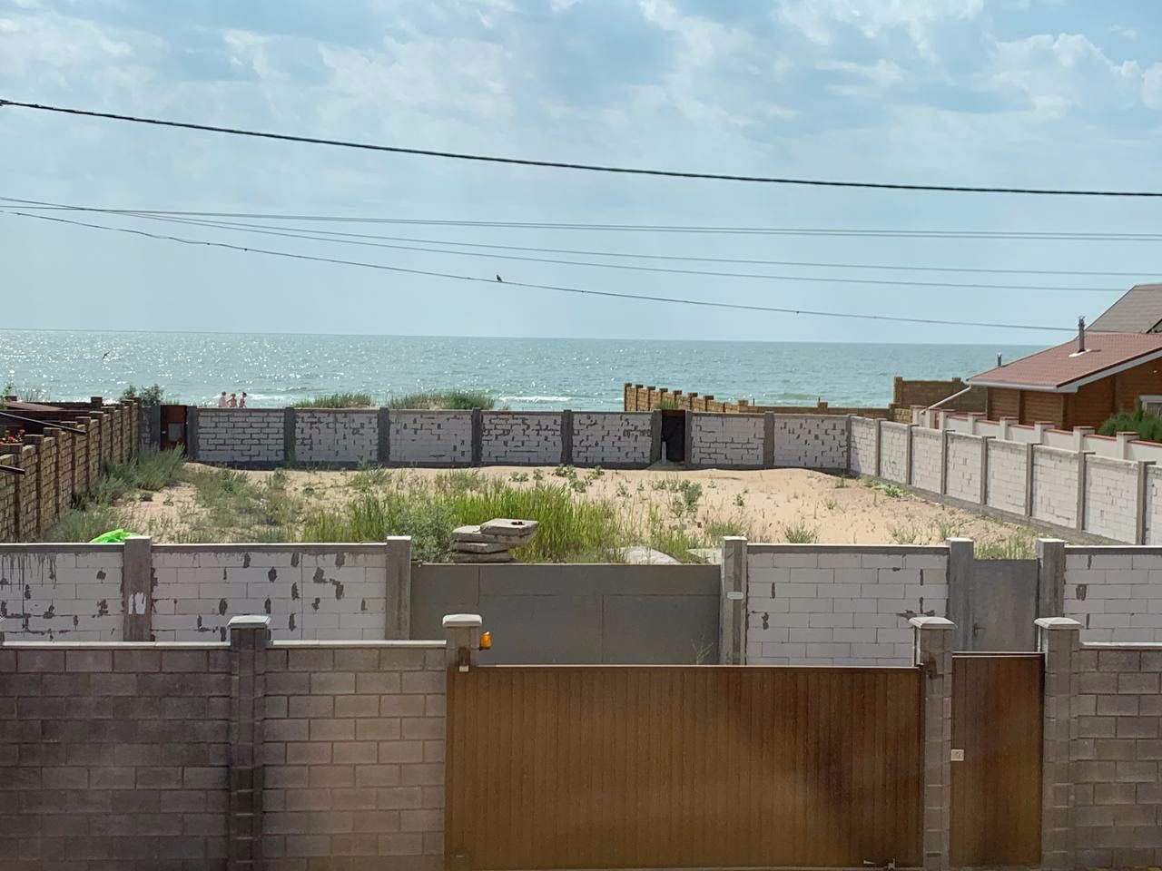 Оренда дому біля моря  Кароліно Бугаз ПЕРША ЛІНІЯ