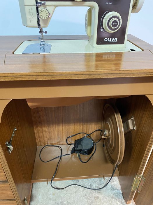 Máquina de costura Oliva Superautomática