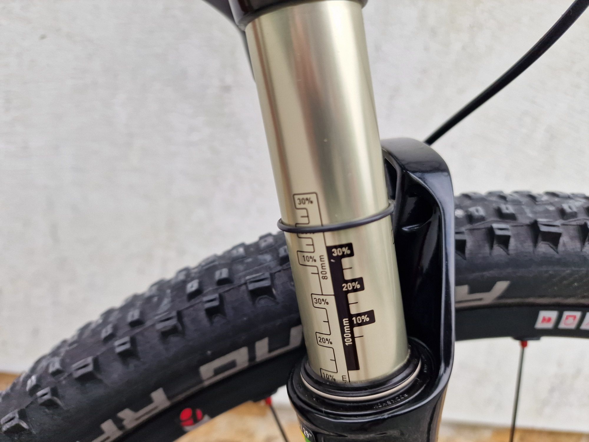 Rower MTB TREK SUPERLFY 9.8 SL Karbon deore XT rockshox