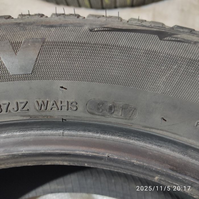 Шини б/у зима 225/60/R17 Kapsen