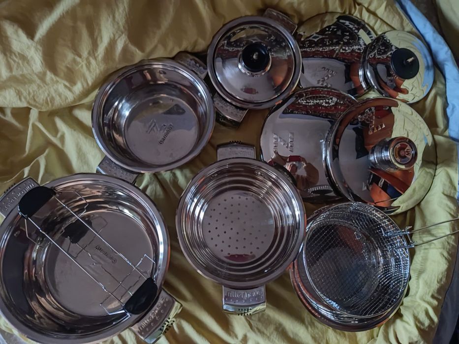 Набір посуду для кухні