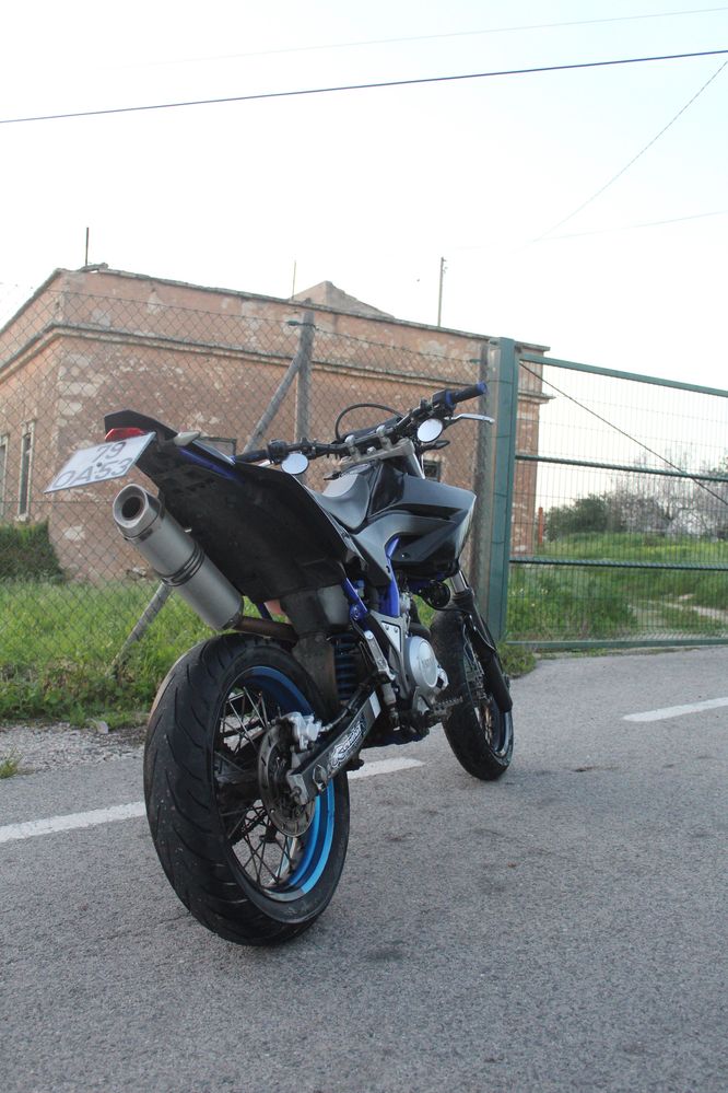 Yamaha wr 125x (supermotard)