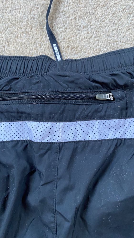 Spidnie nike running S