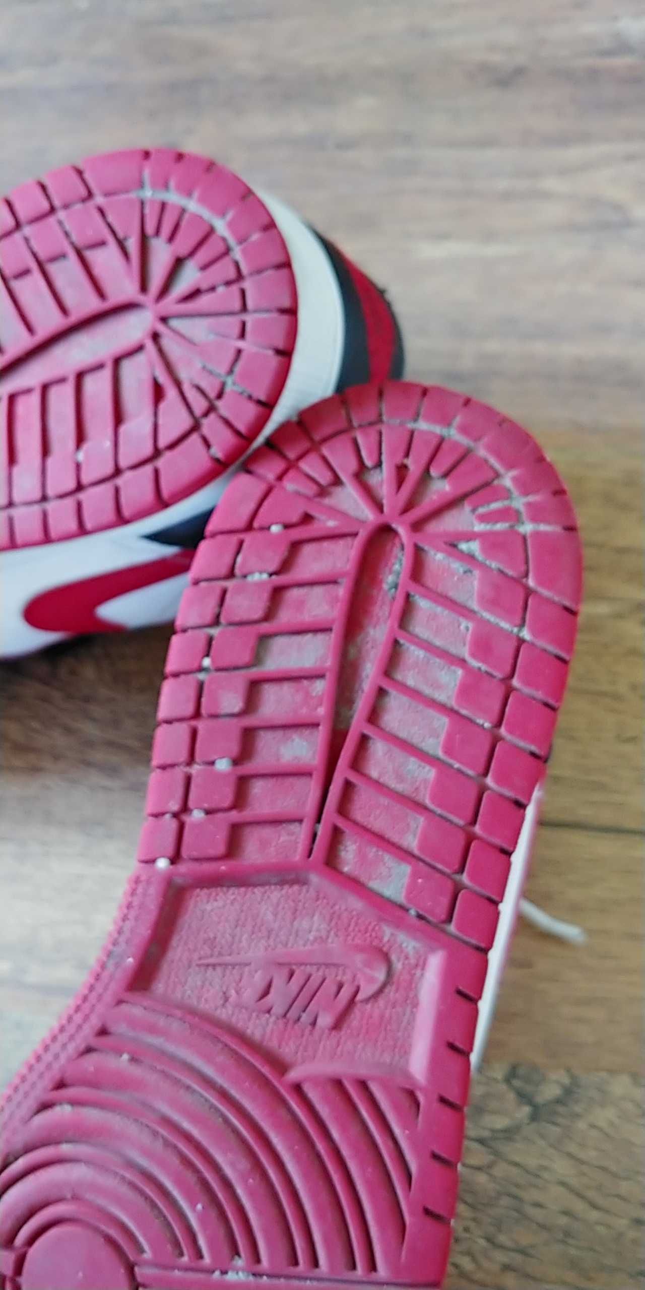 Nike AIR JORDAN 1 LOW rozm.39