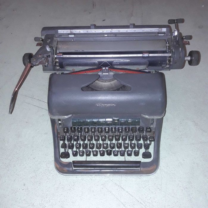 Máquina de escrever