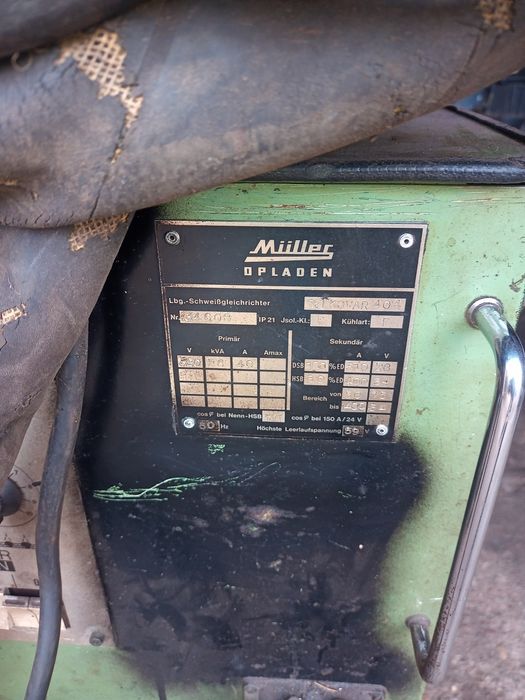 Półautomat spawalniczy chłodzony cieczą Miiller 400V