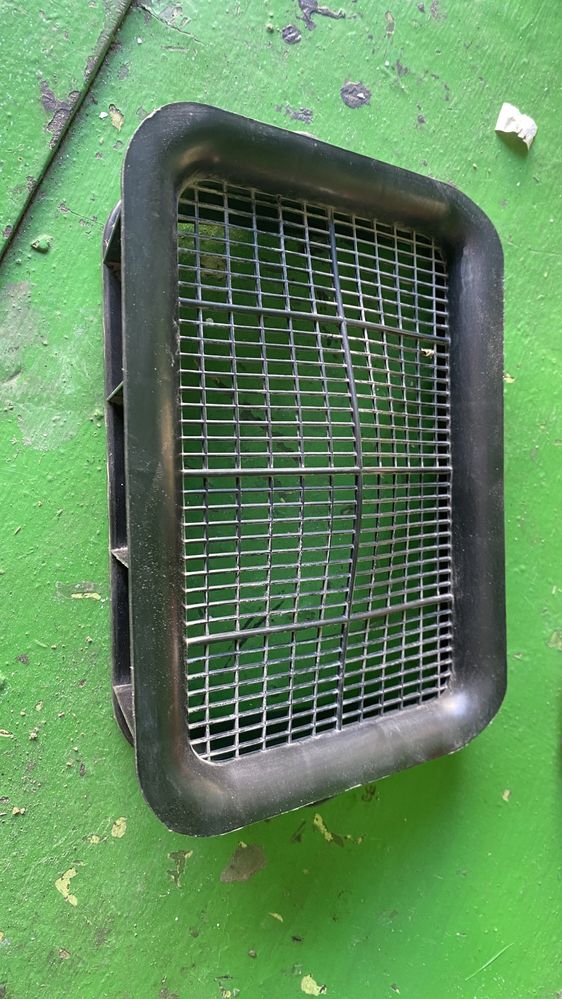 Заборник-решетка воздуха volkswagen