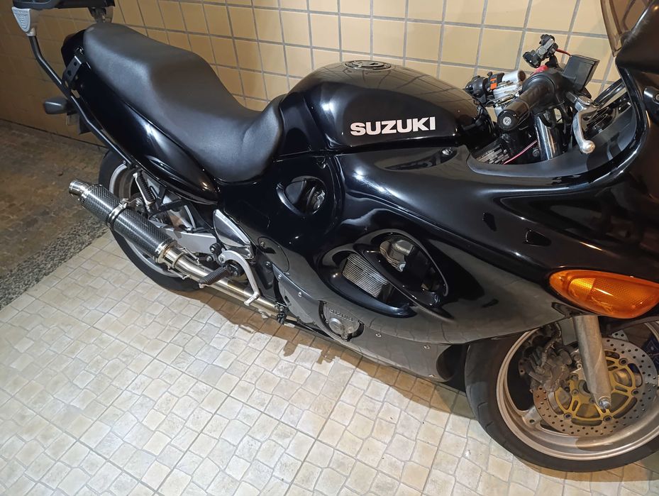 Suzuki  GSXF 600