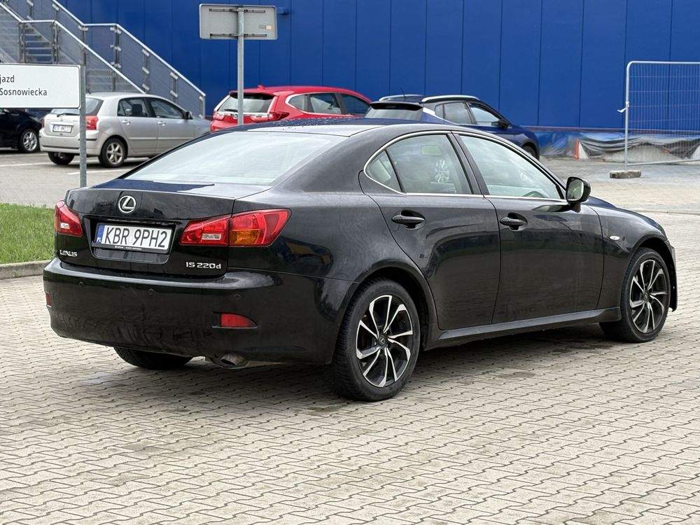 Lexus IS220D 2.2 177HP