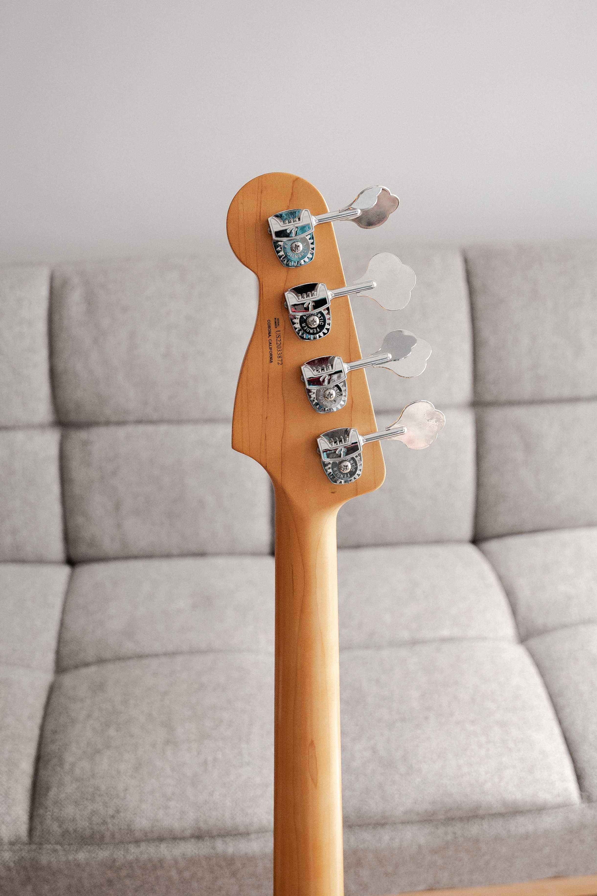 Fender Precision Bass ULTRA